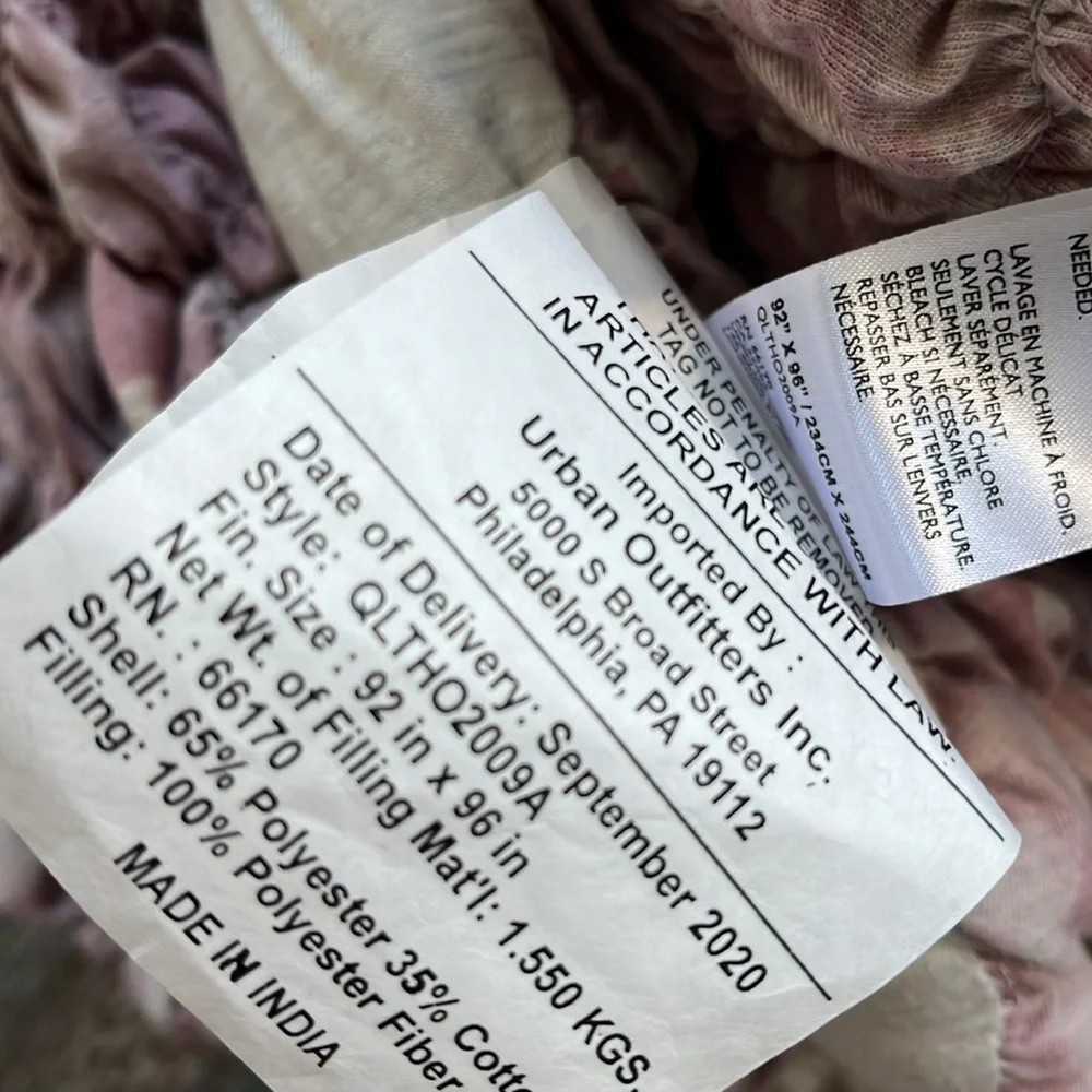 Anthropologie Textured Blythe Quilt Size Queen NWT